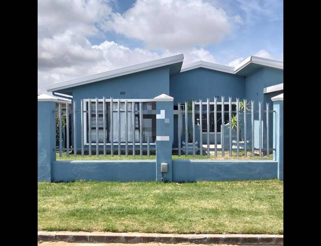 3 BEDROOM PROPERTY TO RENT IN PEERLESS PARK NORTH